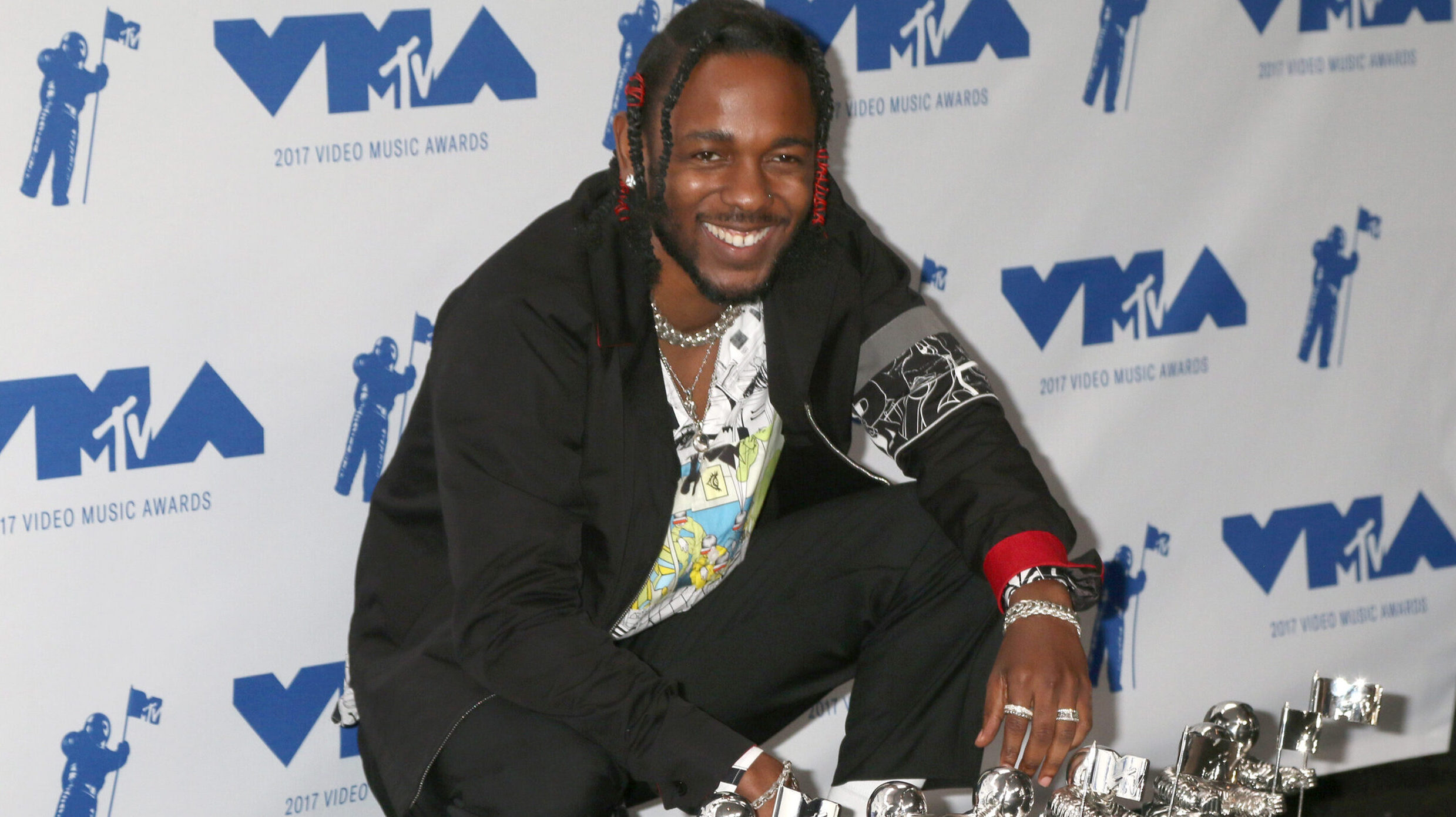 LOS ANGELES - AUG 27:  Kendrick Lamar at the MTV Video Music Awards 2017 at The Forum on August 27, 2017 in Inglewood, CA